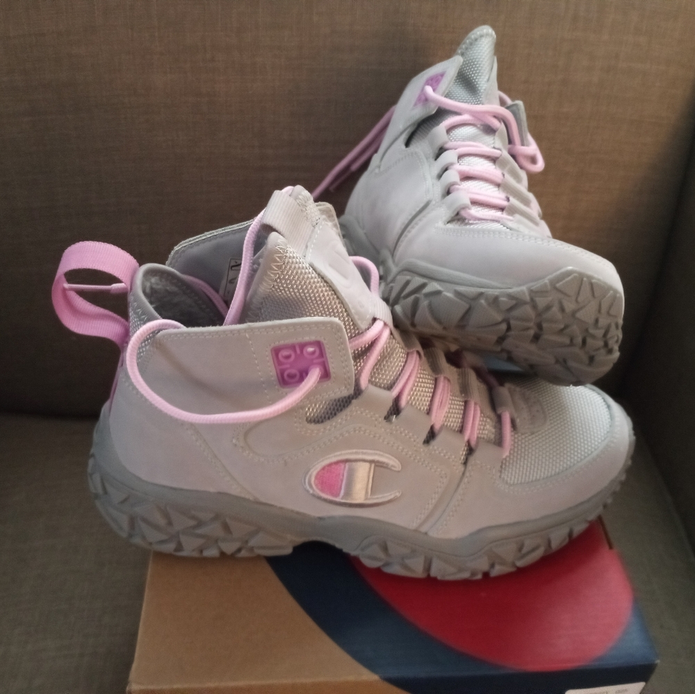 Champion Tank Grid boots girls size 5y